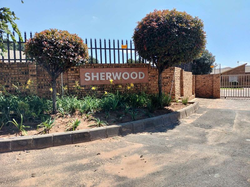 House For Sale in Erand Gardens - Photo 1