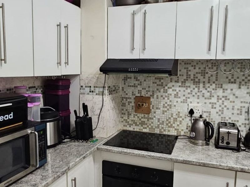 Apartment For Sale in Memorial Road Area - Photo 8