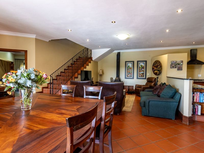 House For Sale in Mooikloof Equestrian Estate - Photo 3