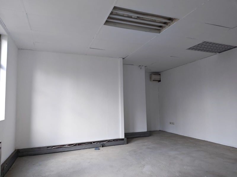 Office To Rent in Kempton Park Central - Photo 8