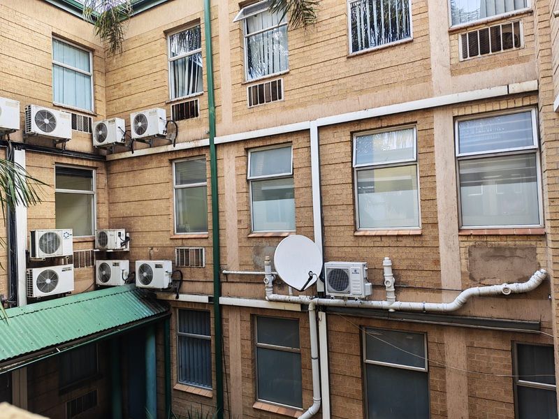 Office To Rent in Kempton Park Central - Photo 2