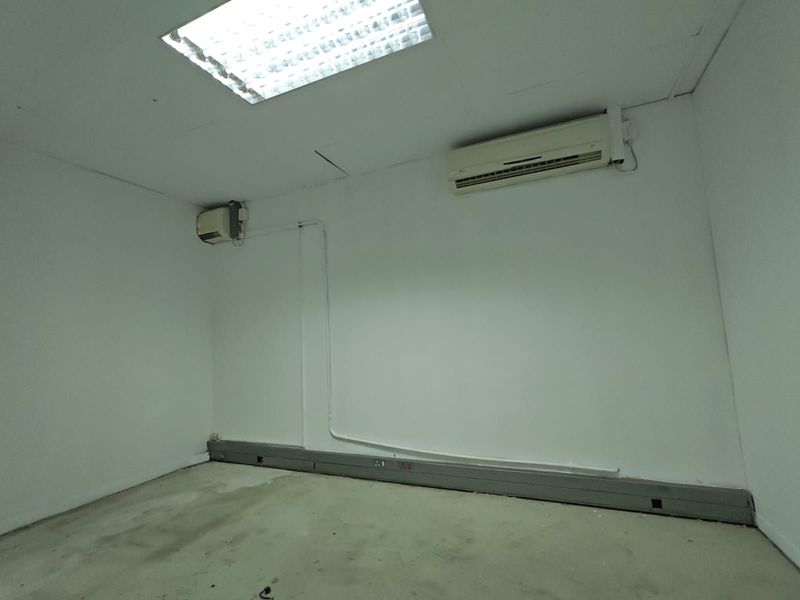 Office To Rent in Kempton Park Central - Photo 5