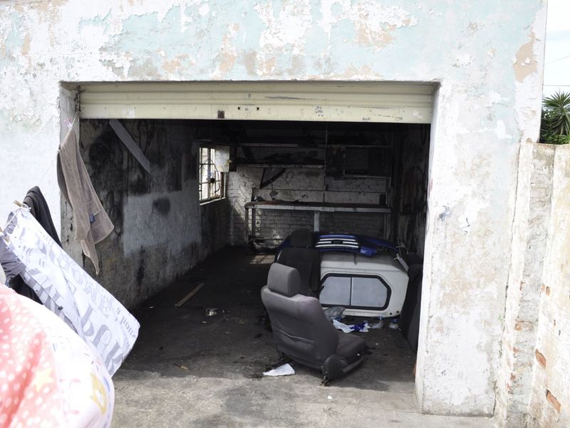 House For Sale in Young Park - Photo 2