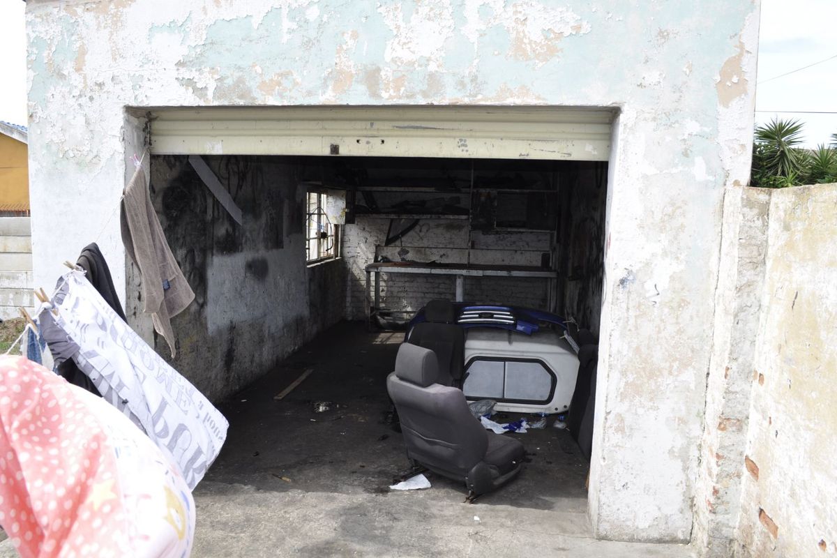 House For Sale in Young Park - Photo 2