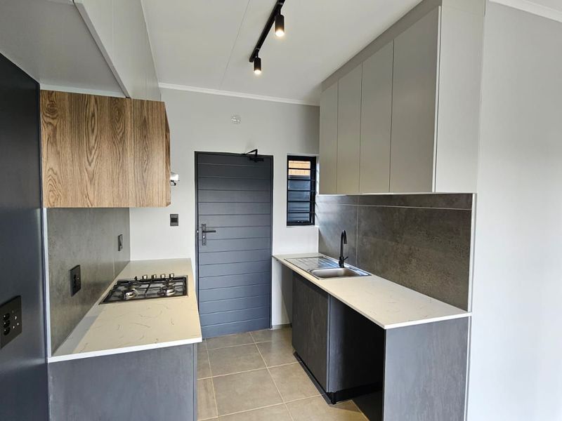 Apartment To Rent in Erasmus Park - Photo 3