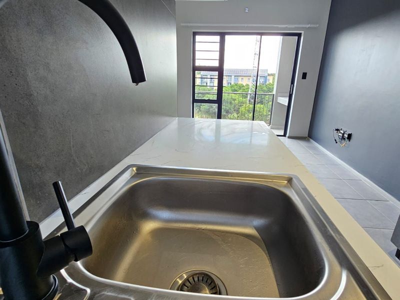 Apartment To Rent in Erasmus Park - Photo 6