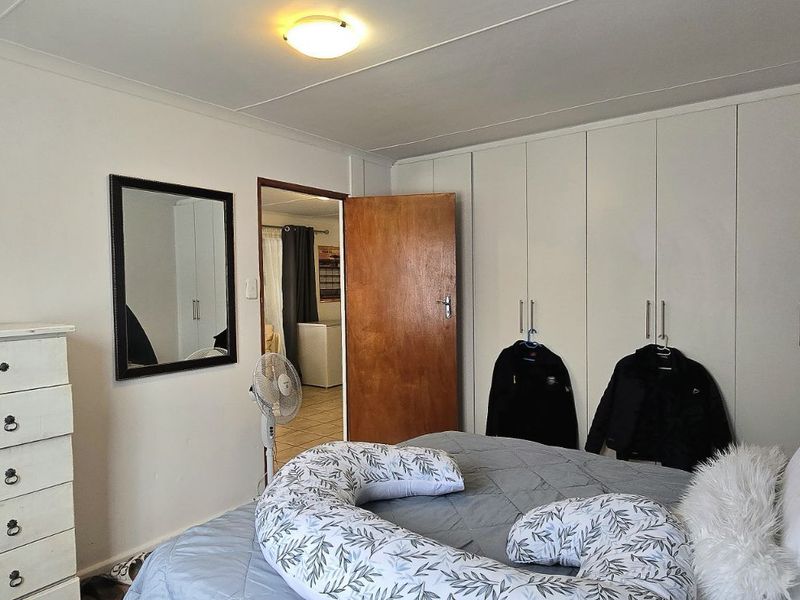 Townhouse To Rent in Hartenbos Central - Photo 10