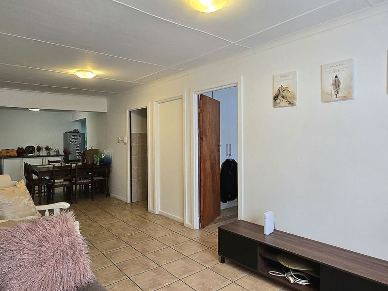 Townhouse To Rent in Hartenbos Central - Photo 8