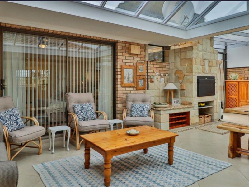 House For Sale in Loerie Park - Photo 7