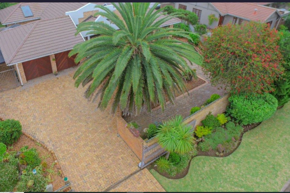 House For Sale in Loerie Park - Photo 2