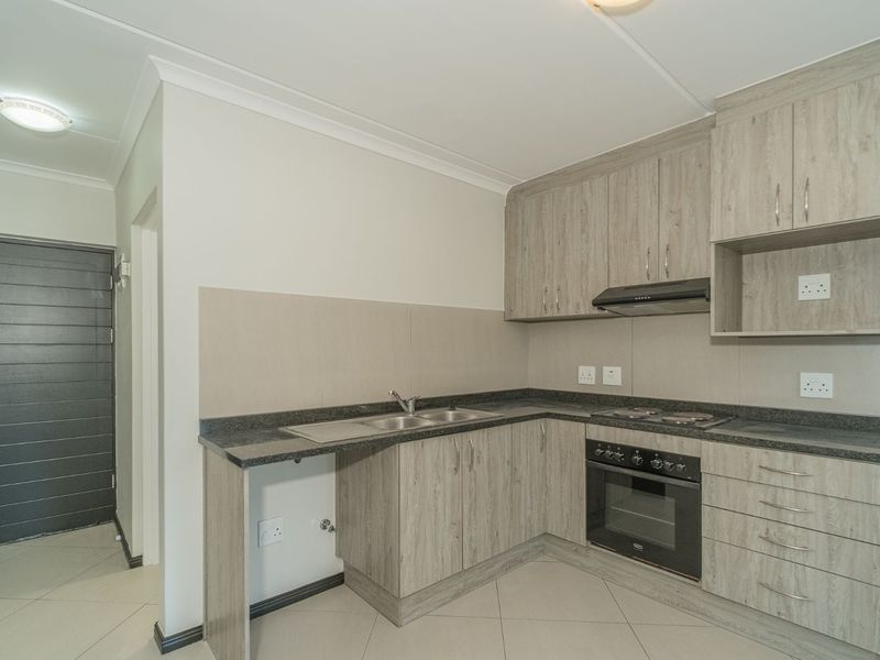 Apartment For Sale in Buh Rein Estate - Photo 3