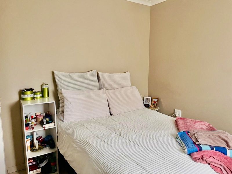 Townhouse For Sale in Evander - Photo 9