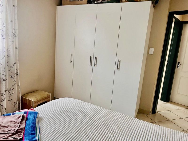 Townhouse For Sale in Evander - Photo 8