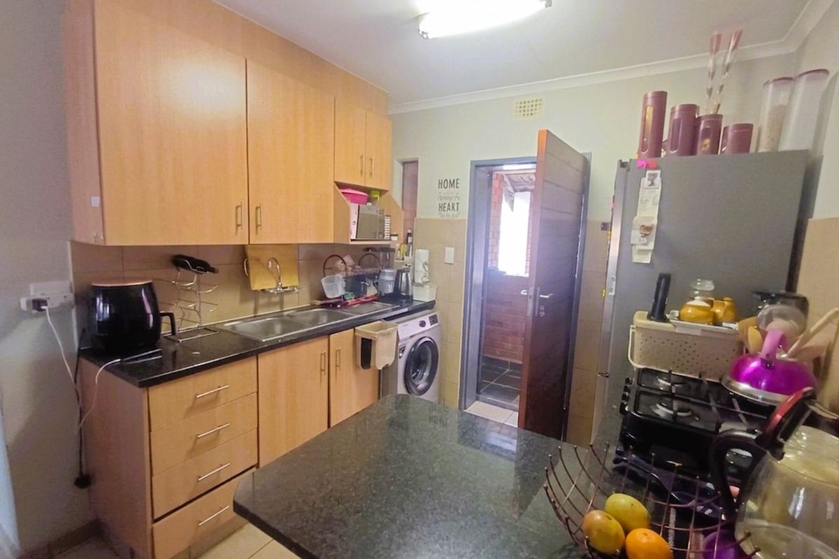Apartment For Sale in Kibler Park - Photo 3
