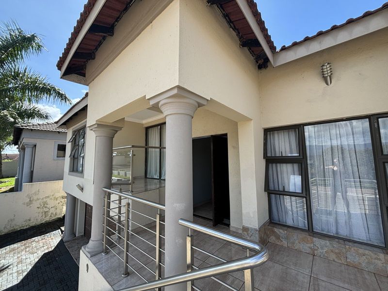 House For Sale in Golden Acres Estate - Photo 2