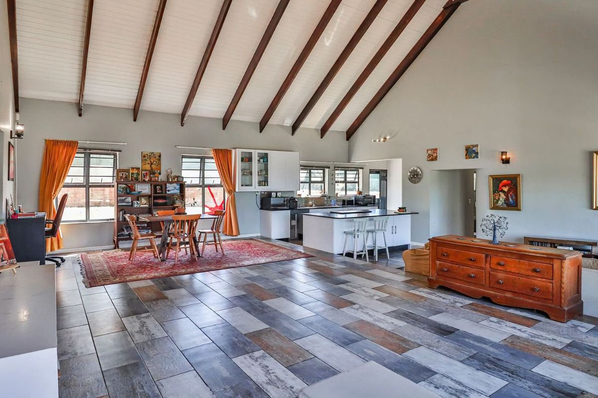 House For Sale in Villiersdorp Central - Photo 5