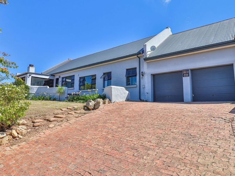 House For Sale in Villiersdorp Central - Photo 3