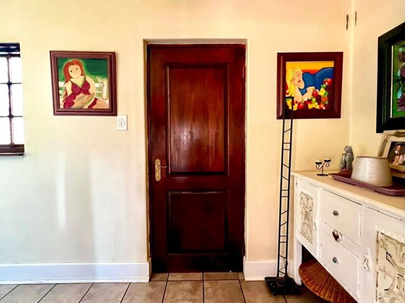 Townhouse For Sale in Ermelo Central - Photo 6