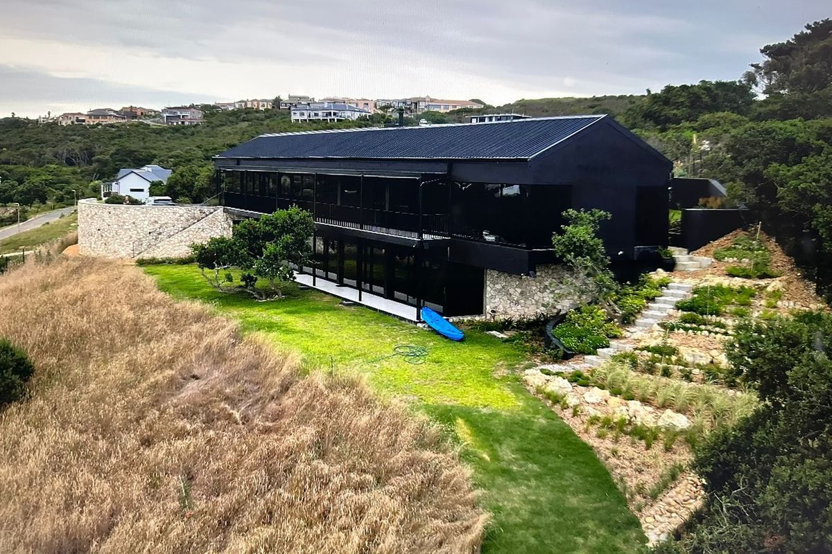 House For Sale in Stilbaai Wes - Photo 3