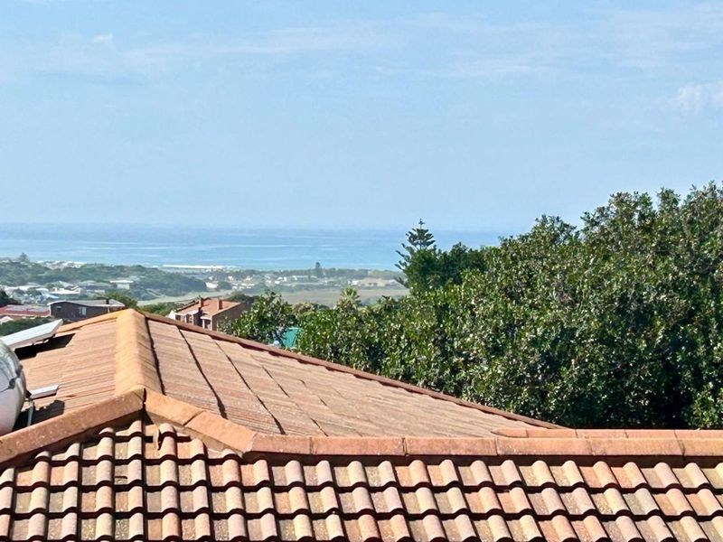 House For Sale in Stilbaai Wes - Photo 4