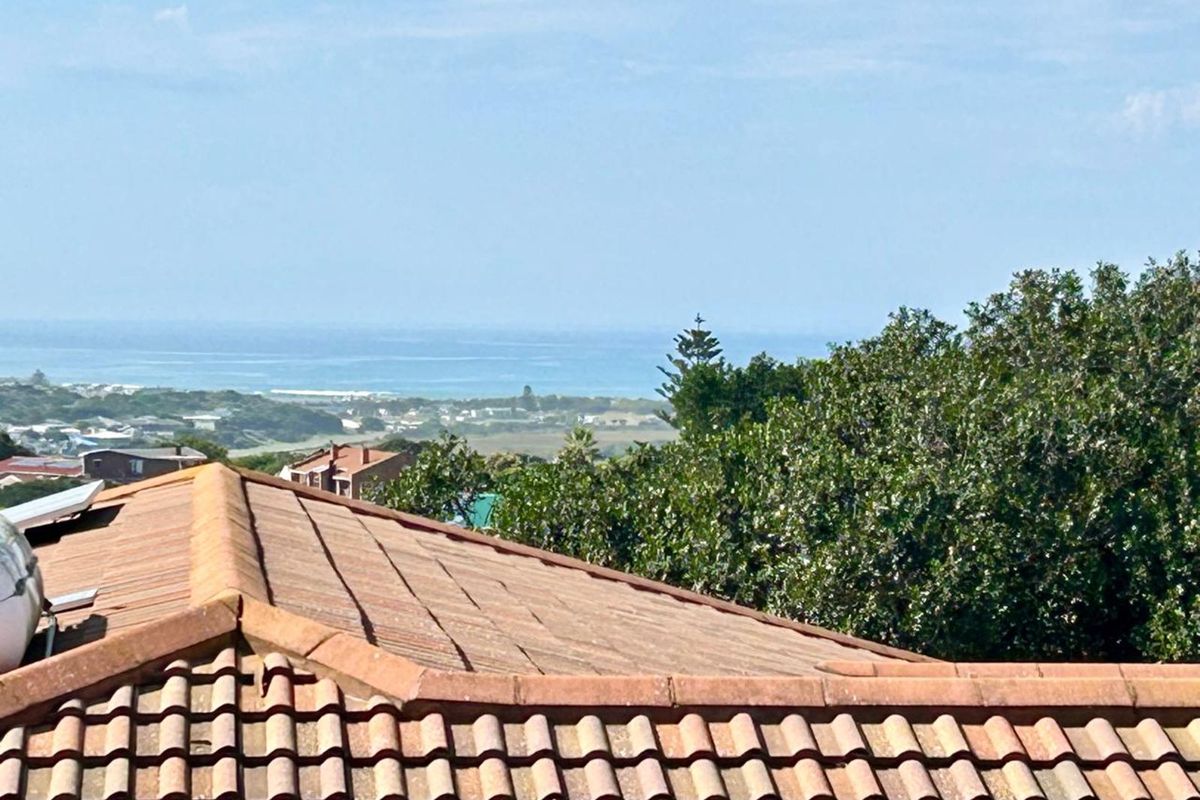 House For Sale in Stilbaai Wes - Photo 4