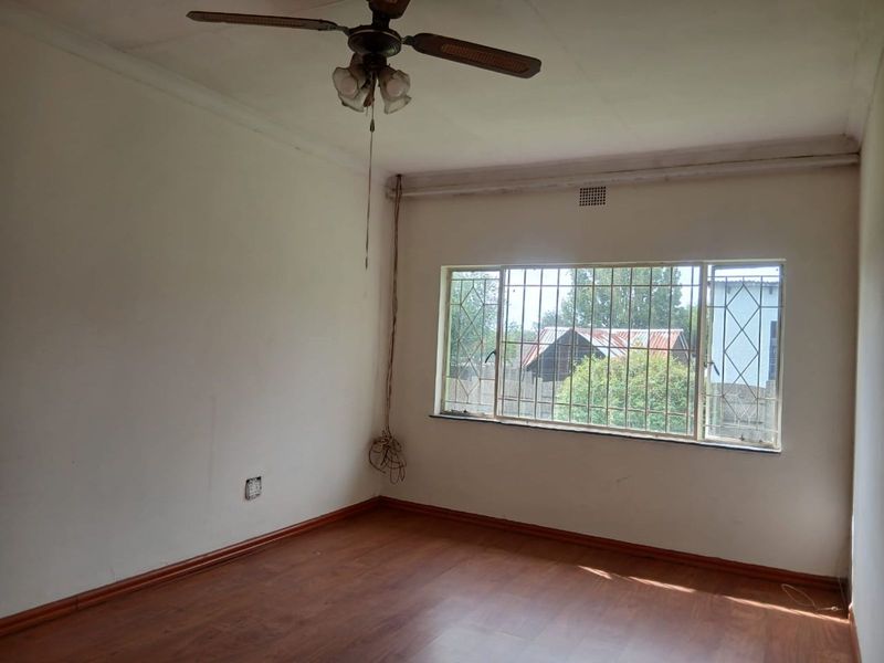 House To Rent in Edleen - Photo 5