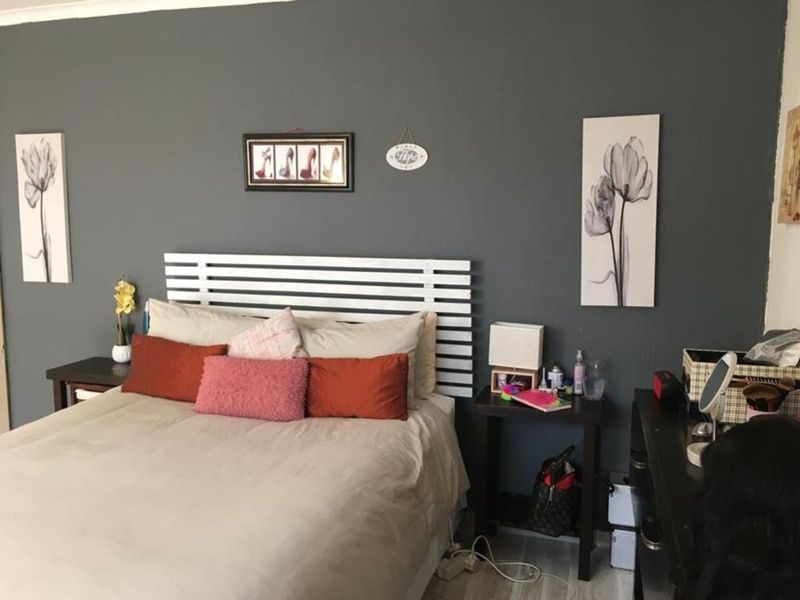 House To Rent in Paulshof - Photo 10