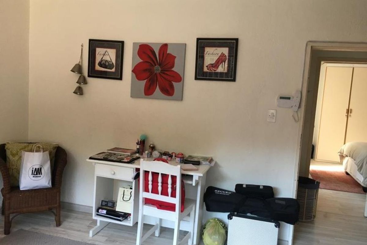 House To Rent in Paulshof - Photo 4