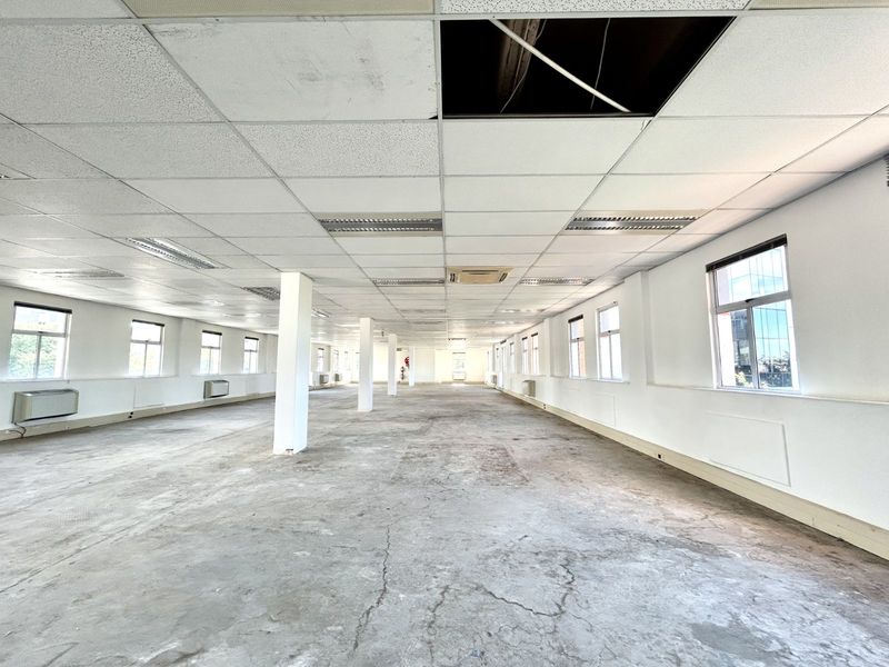 Office To Rent in Menlyn - Photo 3