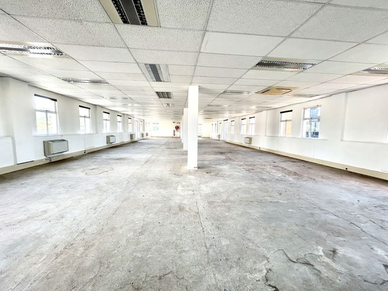 Office To Rent in Menlyn - Photo 4