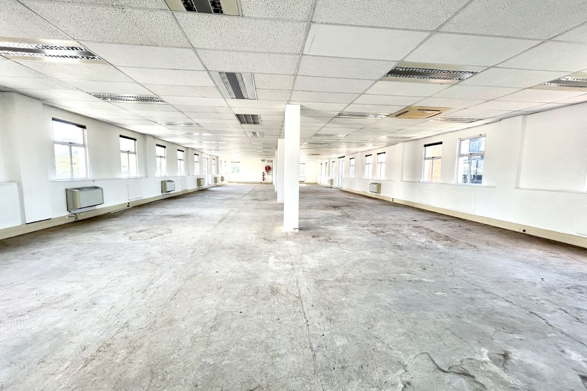 Office To Rent in Menlyn - Photo 4