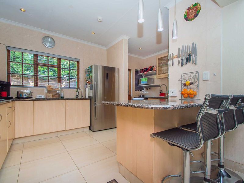 House For Sale in Randpark Ridge - Photo 9