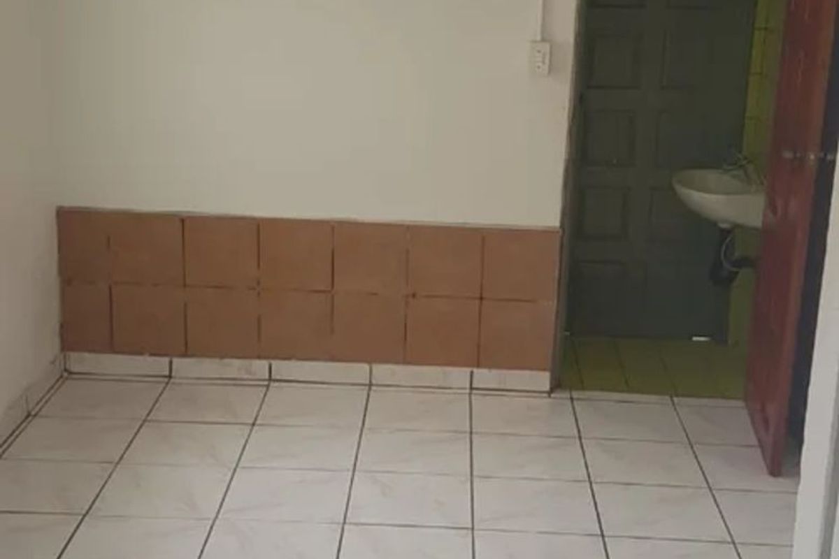 House To Rent in Umhlanga Central - Photo 2