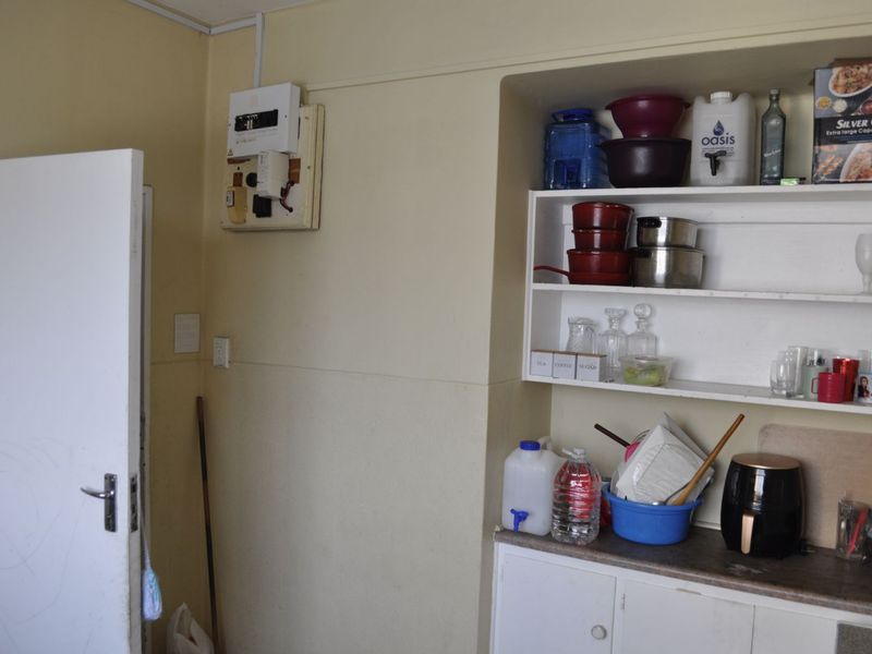 Apartment For Sale in Gqeberha Central - Photo 9