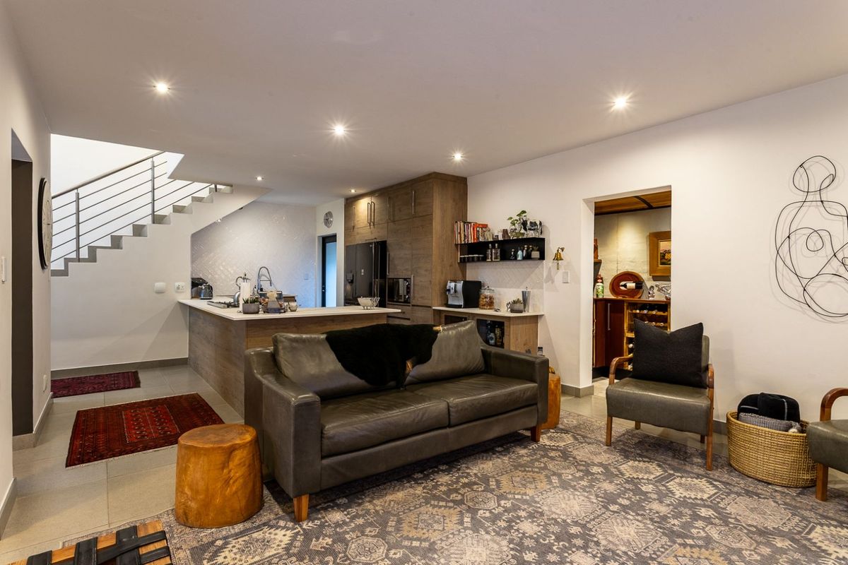 Townhouse For Sale in The Hills Game Reserve Estate - Photo 5