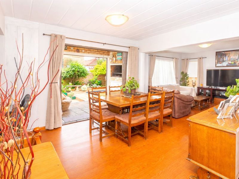 Townhouse For Sale in Honeydew Ridge - Photo 8