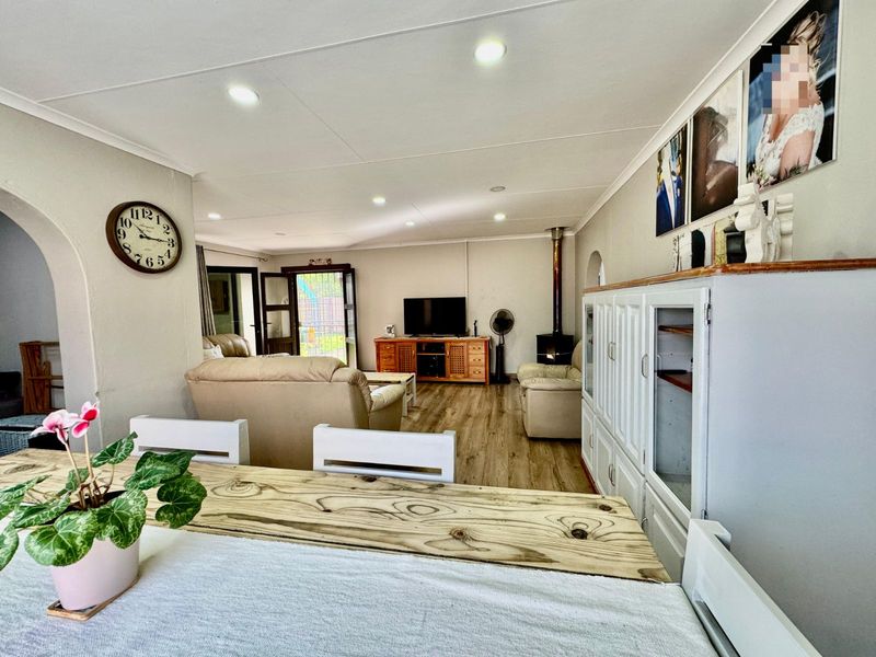 House For Sale in Secunda Central - Photo 8