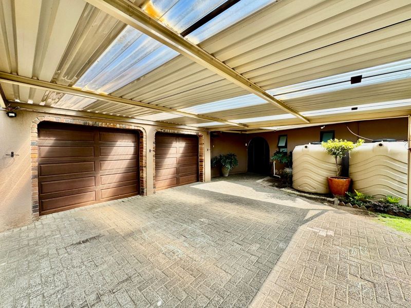 House For Sale in Secunda Central - Photo 2