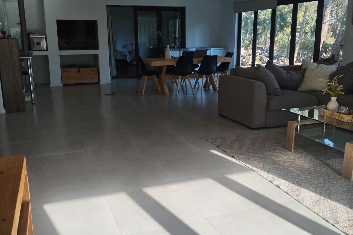 House To Rent in High Riding Country Estate - Photo 5