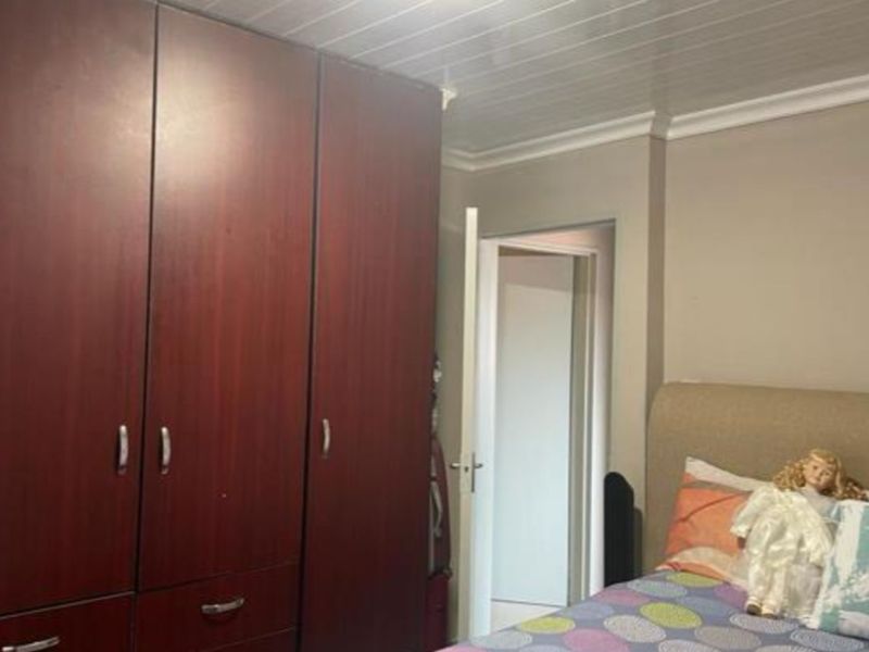 House To Rent in Waterfall - Photo 7