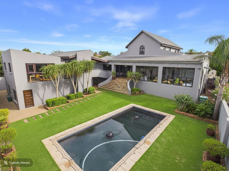 House For Sale in Featherbrooke Estate - Photo 2