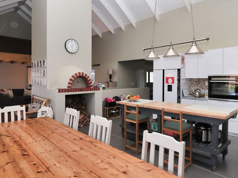 House For Sale in Mount Royal Golf Estate - Photo 5