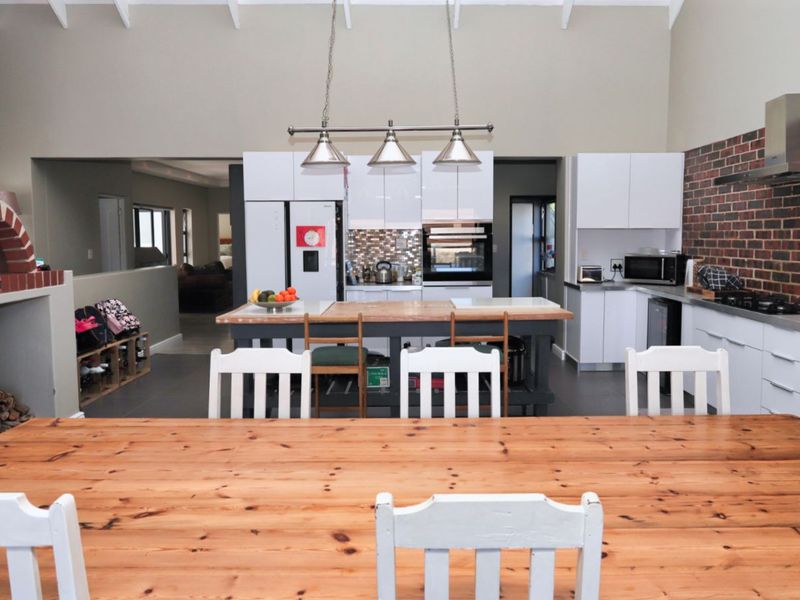 House For Sale in Mount Royal Golf Estate - Photo 6