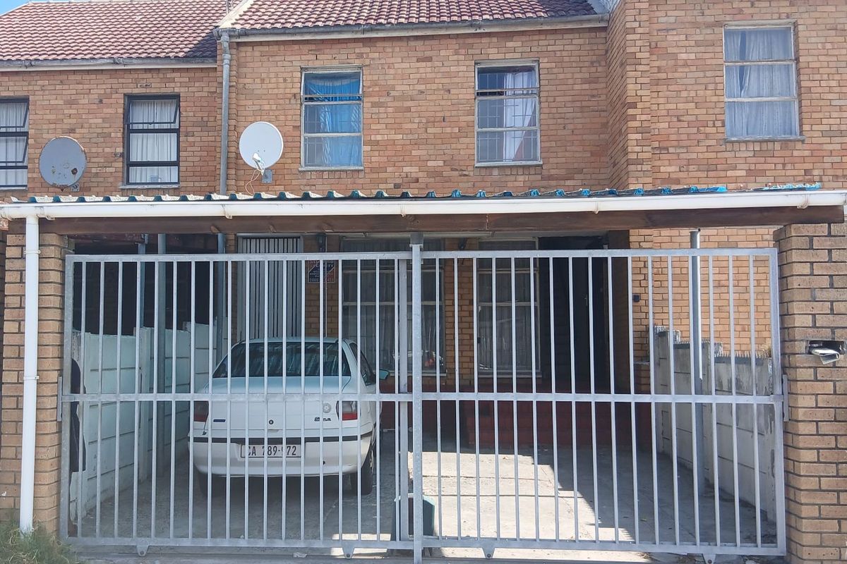 House For Sale in Westridge - Photo 4