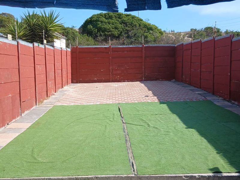 House For Sale in Westridge - Photo 9