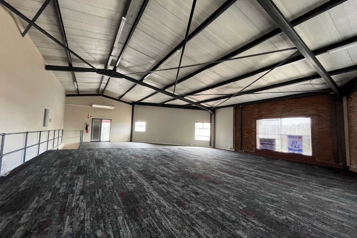 Industrial To Rent in Rooihuiskraal - Photo 5