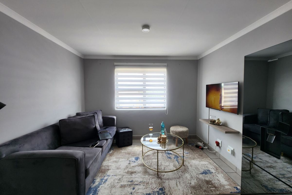 Apartment For Sale in Riverside View - Photo 5