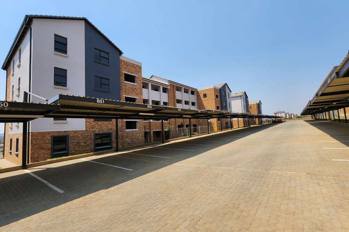 Apartment For Sale in Riverside View - Photo 2