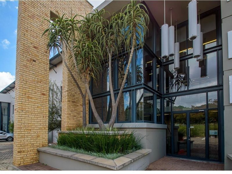 Office For Sale in Equestria - Photo 8