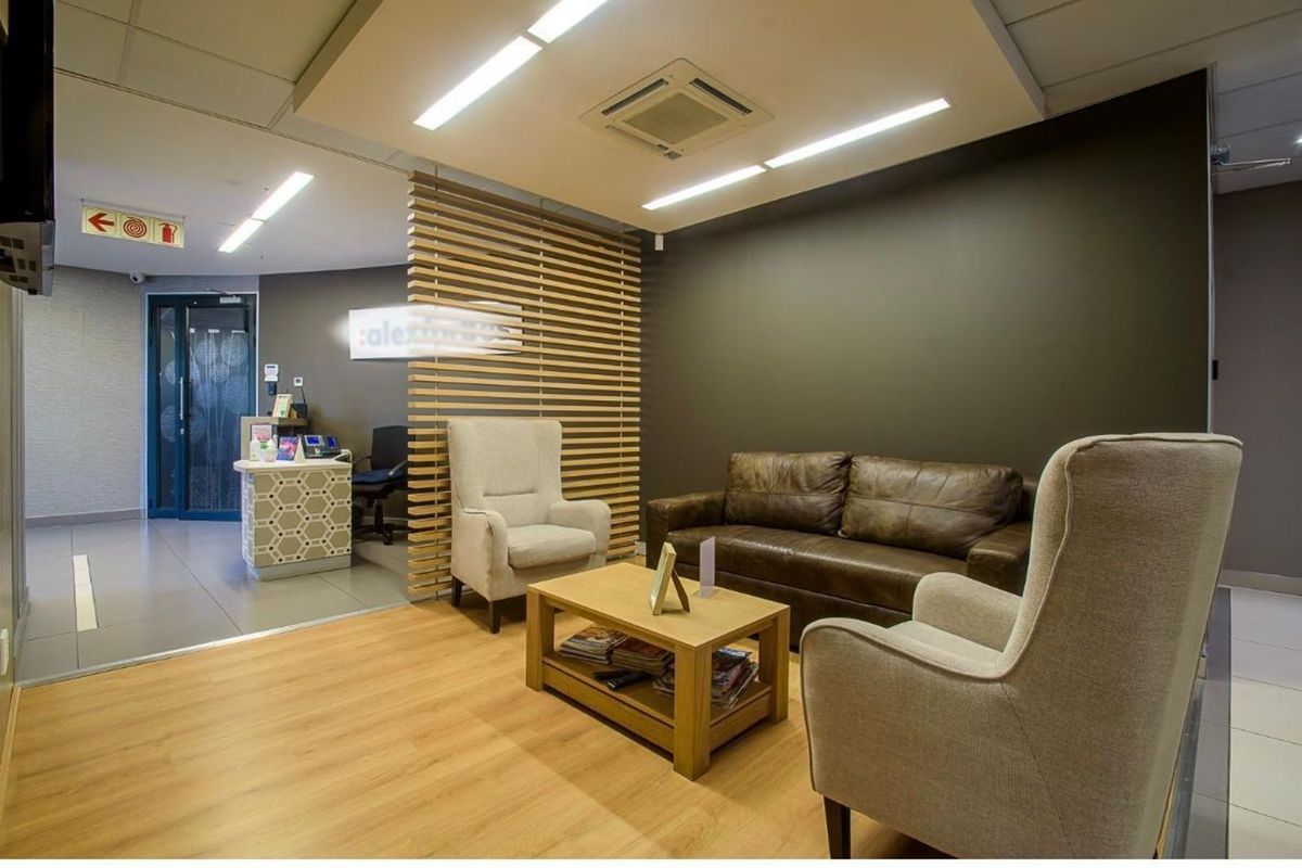 Office For Sale in Equestria - Photo 3